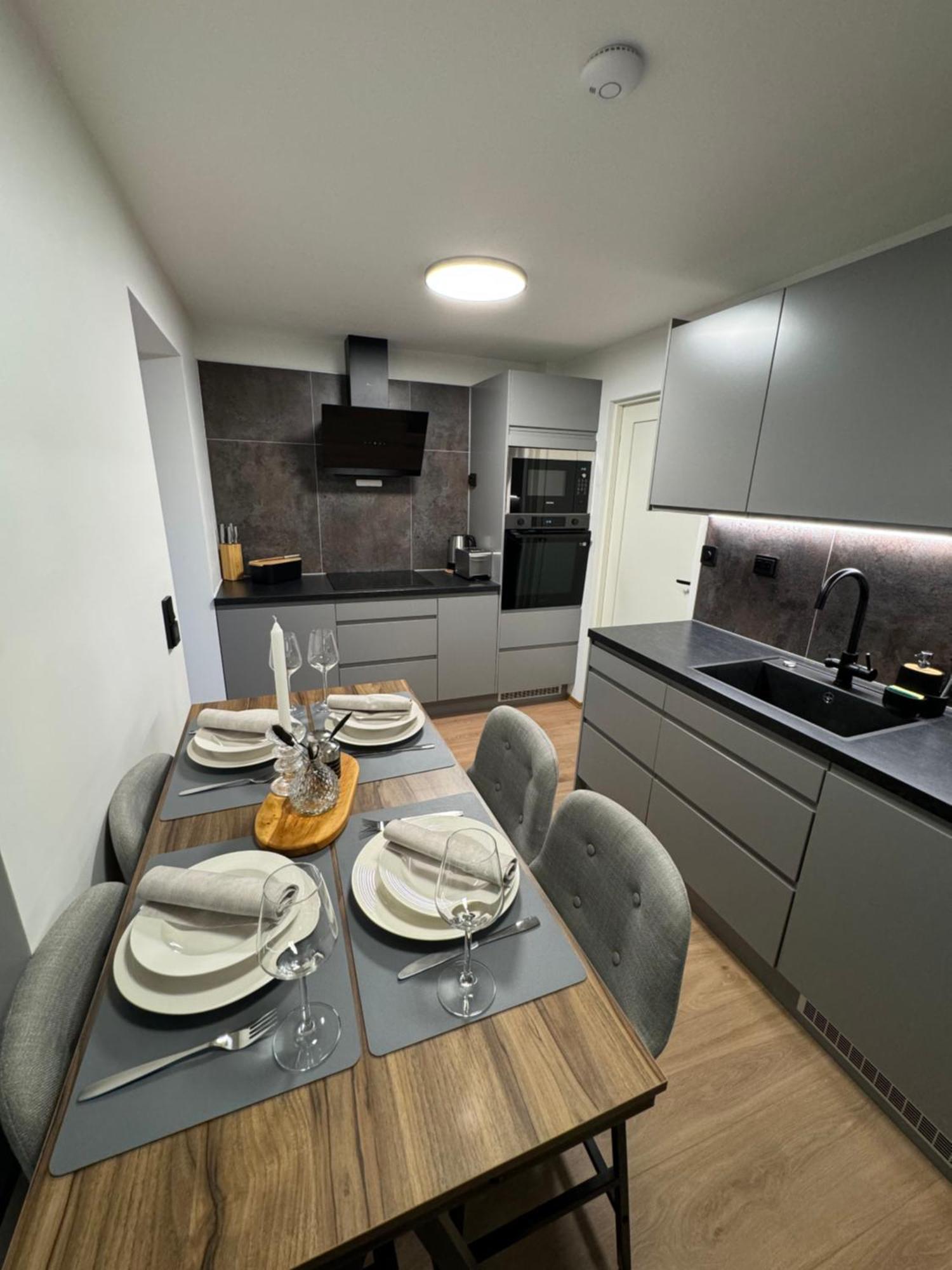 Luxury Apartment Vip Northern Lights Trip Tromsø Eksteriør billede